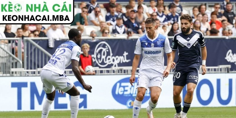 Soi kèo Auxerre vs Strasbourg (01:00 ngày 08/03 | Ligue 1): Cuộc đấu cân bằng tại Abbé-Deschamps 2 Phong độ Auxerre