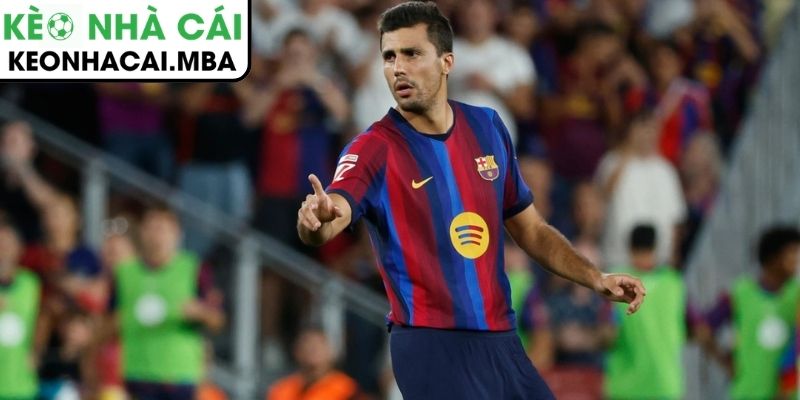 Rodri được đánh giá là một vụ cướp trắng trợn của Barca hiện tại 2 Màn chào sân rực cháy của tân binh đắt giá tại Mestalla