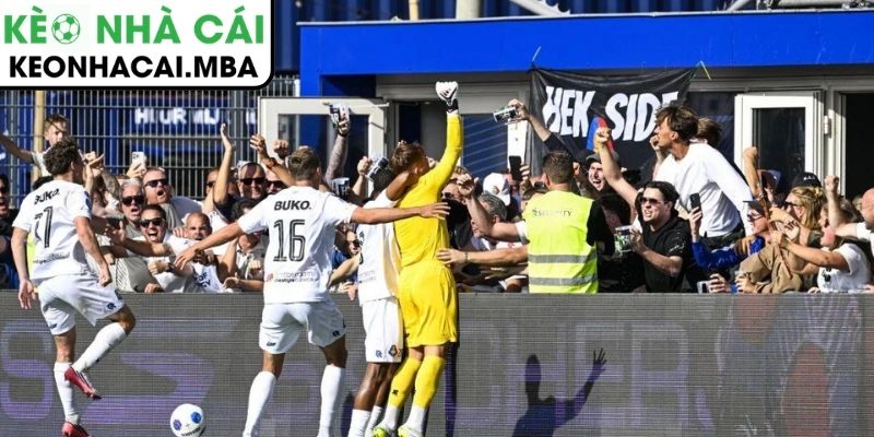 Thủ môn nhà Koeman đã tạo kỳ tích ghi 2 bàn trong một trận đấu 2 Màn trình diễn không tưởng của Ronald Koeman Jr